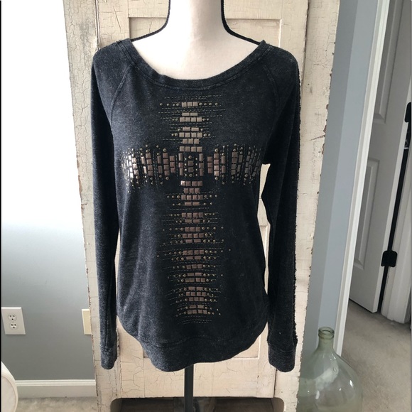 Miss Me Embellished Cross Top - Picture 1 of 7